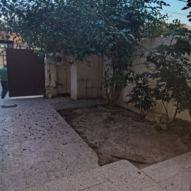 بيت للإيجار