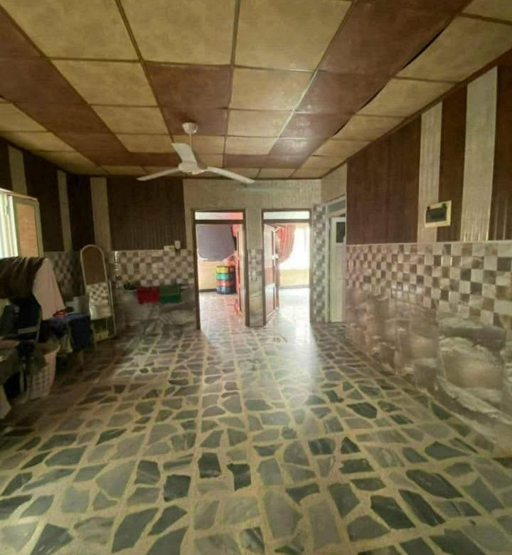 بيت للبيع