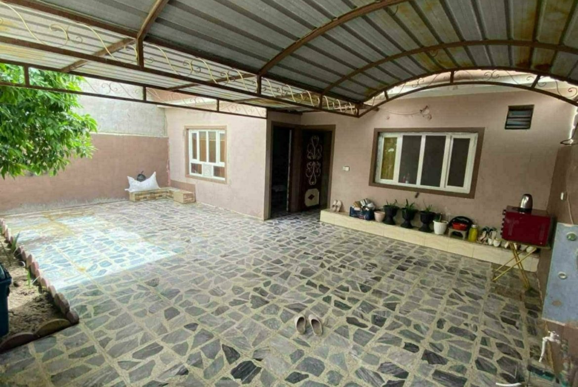 بيت للبيع