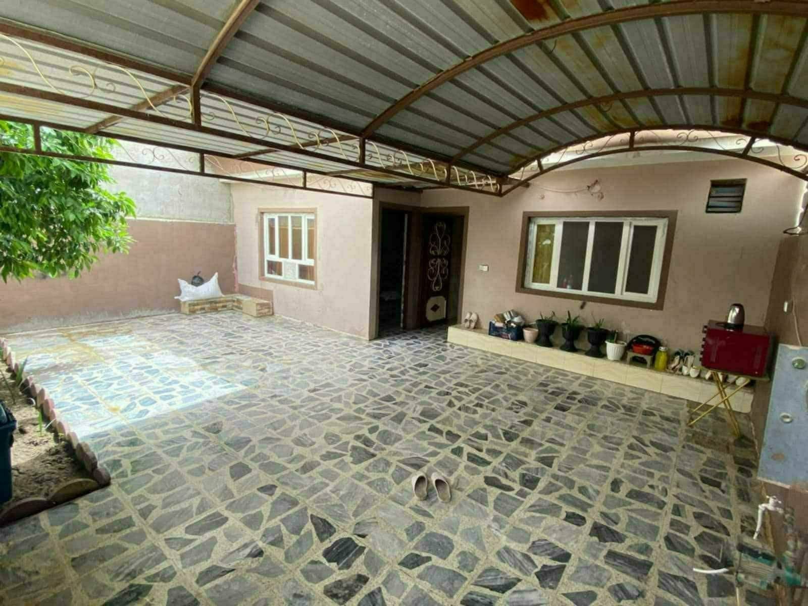 بيت للبيع