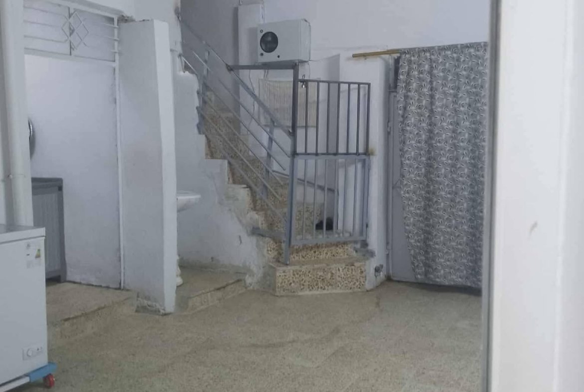 دار للبيع