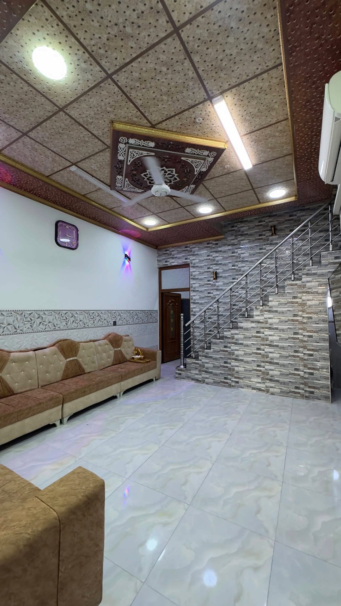 دار للبيع