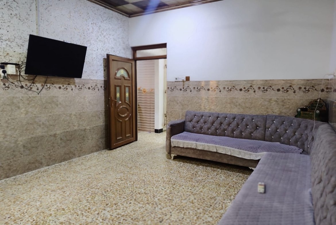 دار للبيع