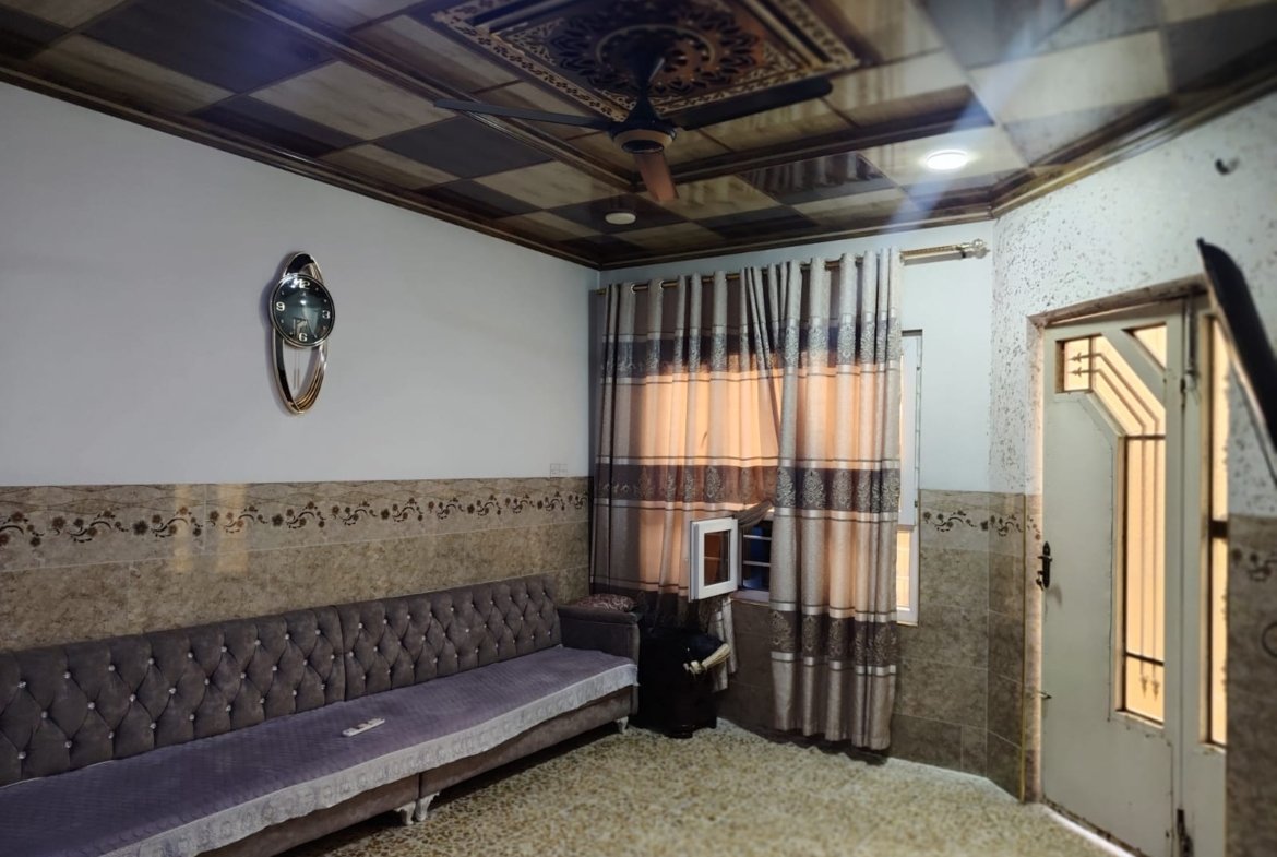 دار للبيع